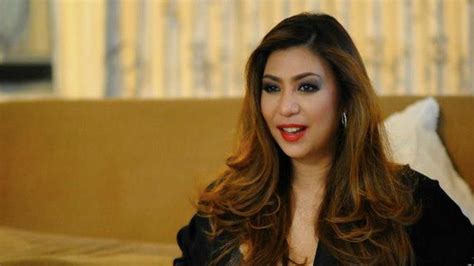 Vivian Velez: Ageless and loving her job .